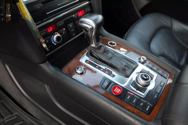 used 2015 Audi Q7 car, priced at $13,999