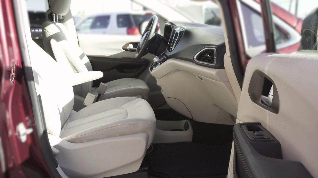 used 2017 Chrysler Pacifica car, priced at $11,995