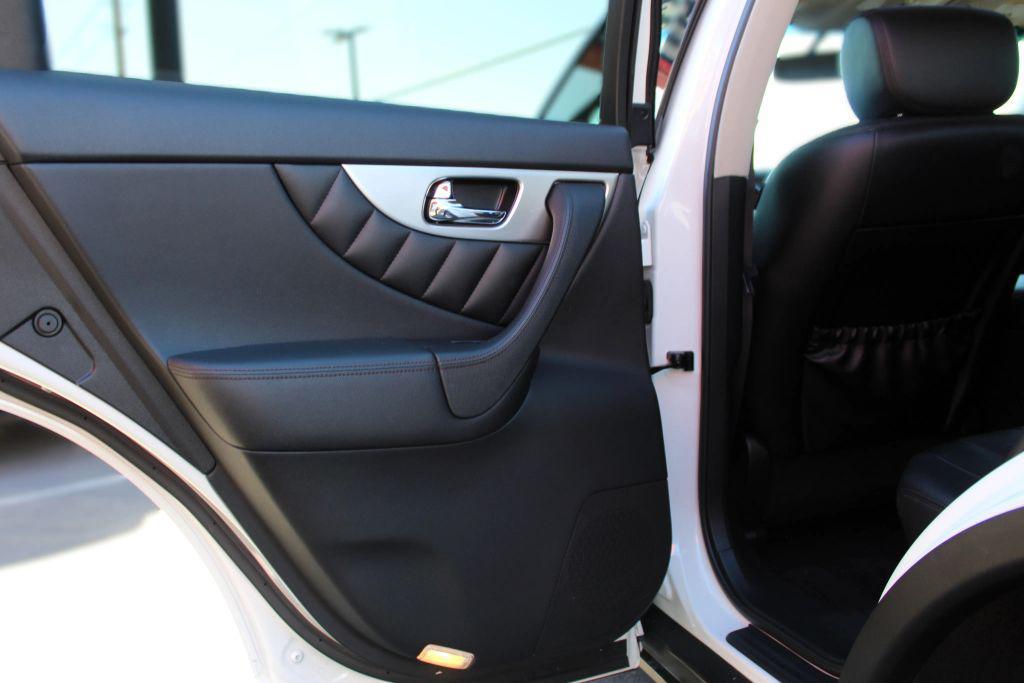 used 2016 INFINITI QX70 car, priced at $16,900