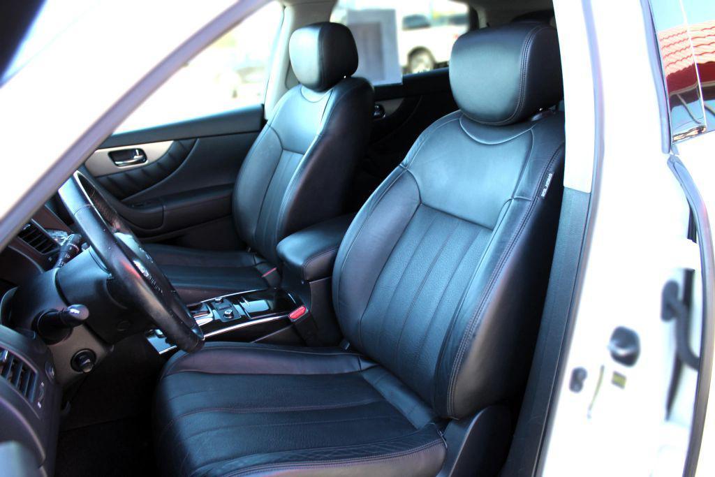 used 2016 INFINITI QX70 car, priced at $16,900