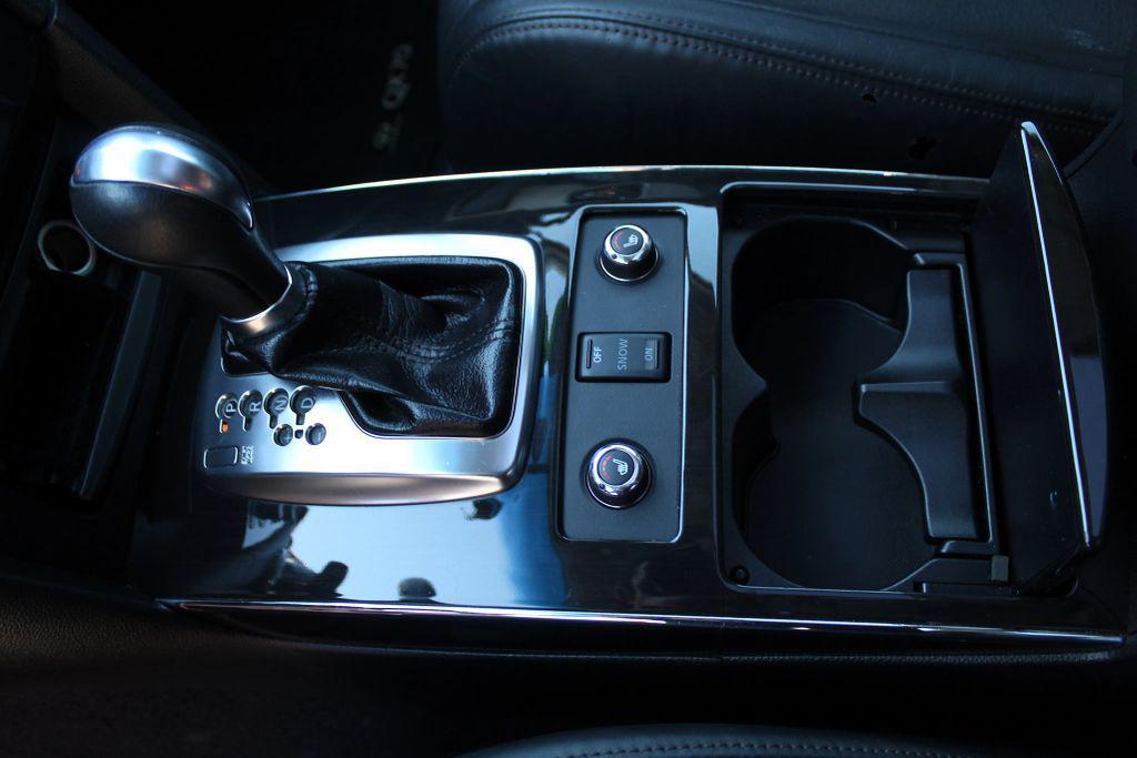 used 2016 INFINITI QX70 car, priced at $16,900