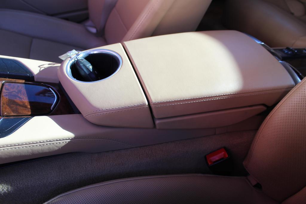 used 2014 Porsche Panamera car, priced at $35,900