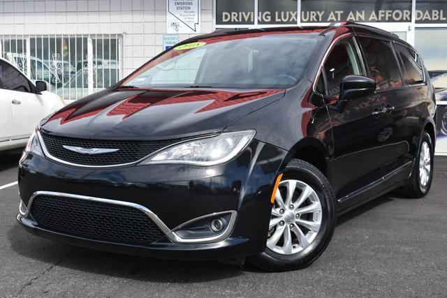 used 2018 Chrysler Pacifica car, priced at $20,499