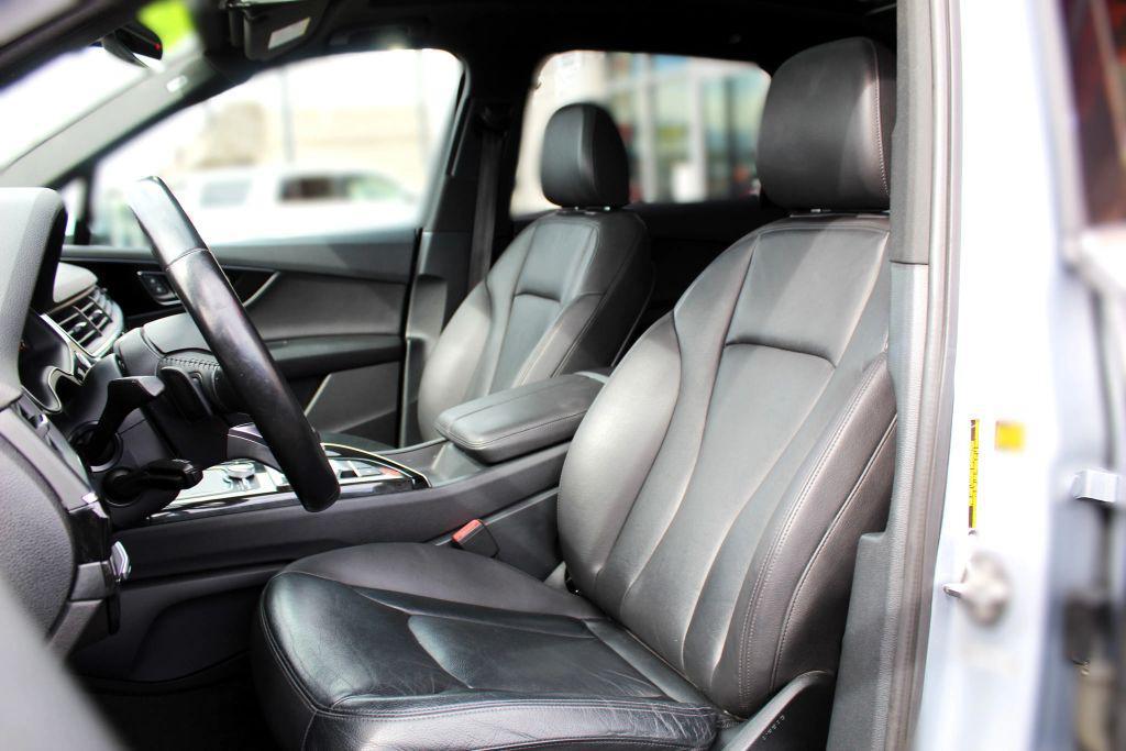 used 2017 Audi Q7 car, priced at $14,900