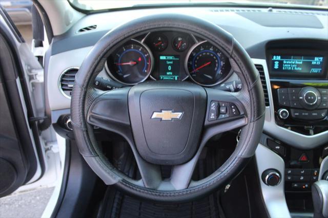used 2016 Chevrolet Cruze Limited car, priced at $7,999