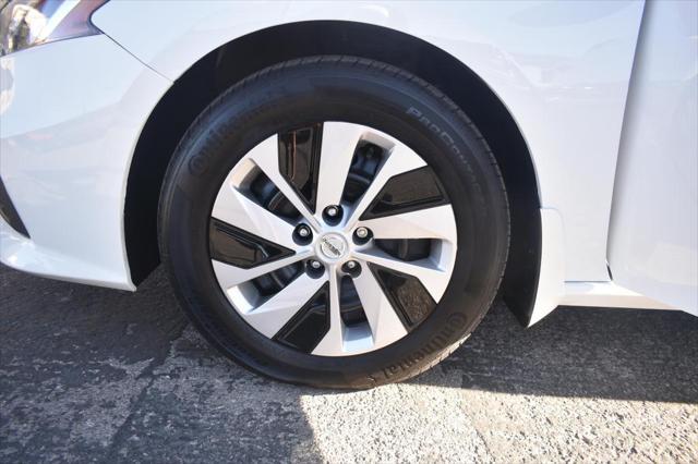 used 2022 Nissan Altima car, priced at $18,900