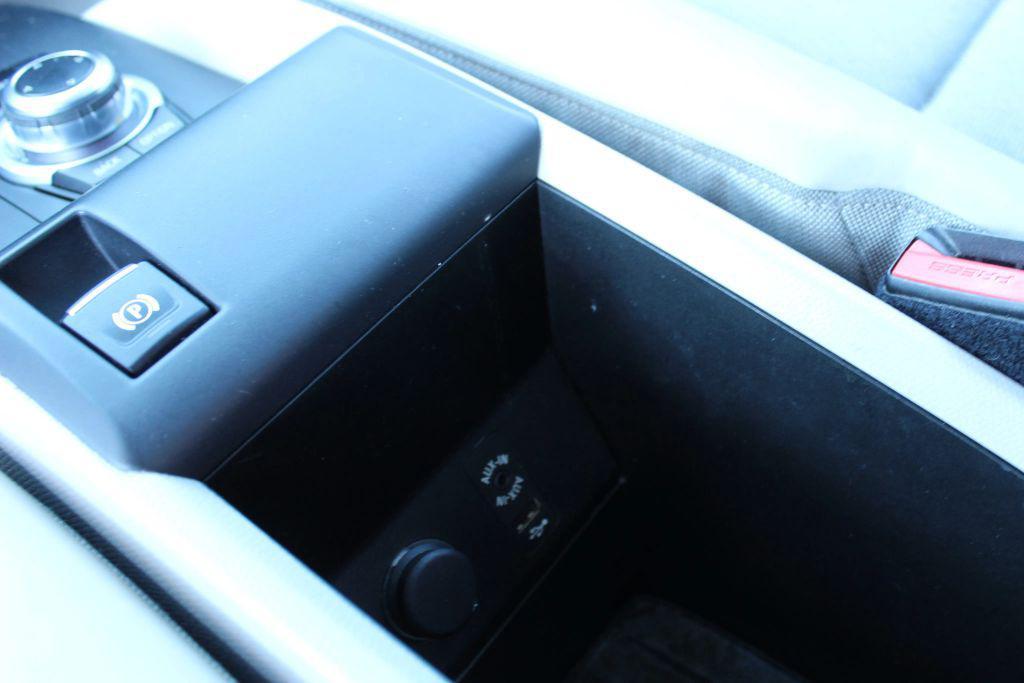 used 2015 BMW i3 car, priced at $8,995