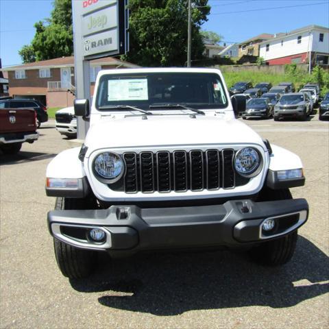 new 2024 Jeep Gladiator car, priced at $45,532