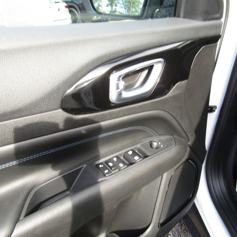 new 2026 Jeep Compass car, priced at $32,263