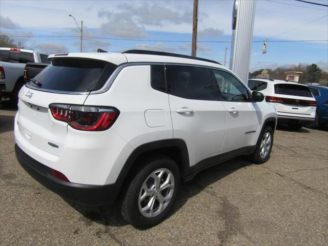 new 2024 Jeep Compass car, priced at $30,179