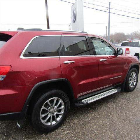 used 2015 Jeep Grand Cherokee car, priced at $17,998