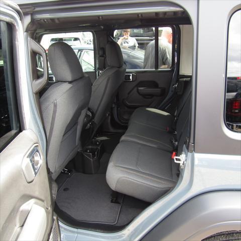 new 2025 Jeep Wrangler car, priced at $41,639