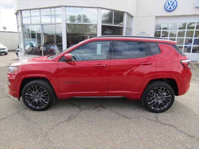 new 2022 Jeep Compass car, priced at $29,998