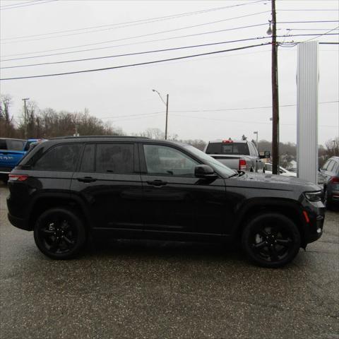 new 2025 Jeep Grand Cherokee car, priced at $50,035