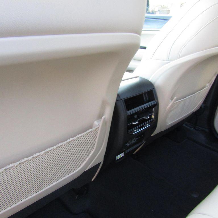 new 2025 Jeep Grand Cherokee car, priced at $37,956