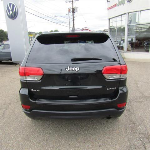 used 2015 Jeep Grand Cherokee car, priced at $9,998