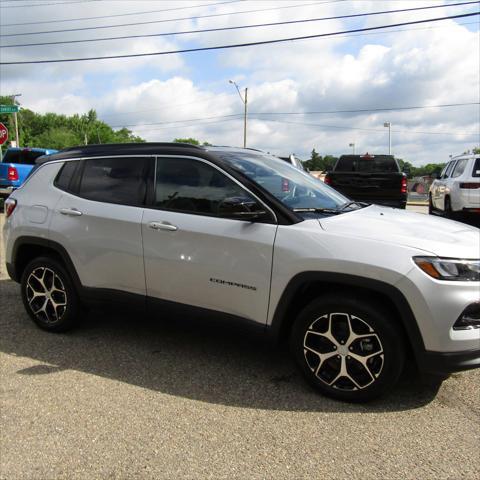 new 2024 Jeep Compass car, priced at $34,191