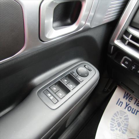 used 2024 Hyundai Santa Fe car, priced at $33,998