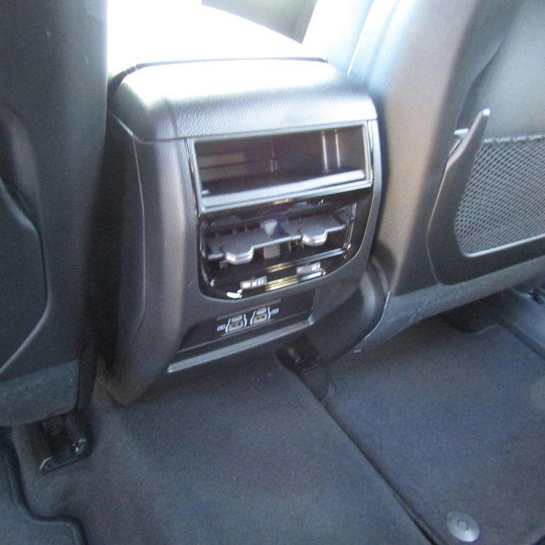 new 2025 Jeep Grand Cherokee car, priced at $33,415