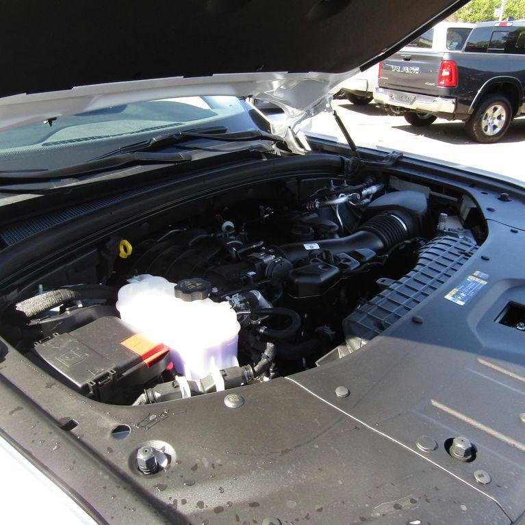 new 2025 Jeep Grand Cherokee car, priced at $32,879