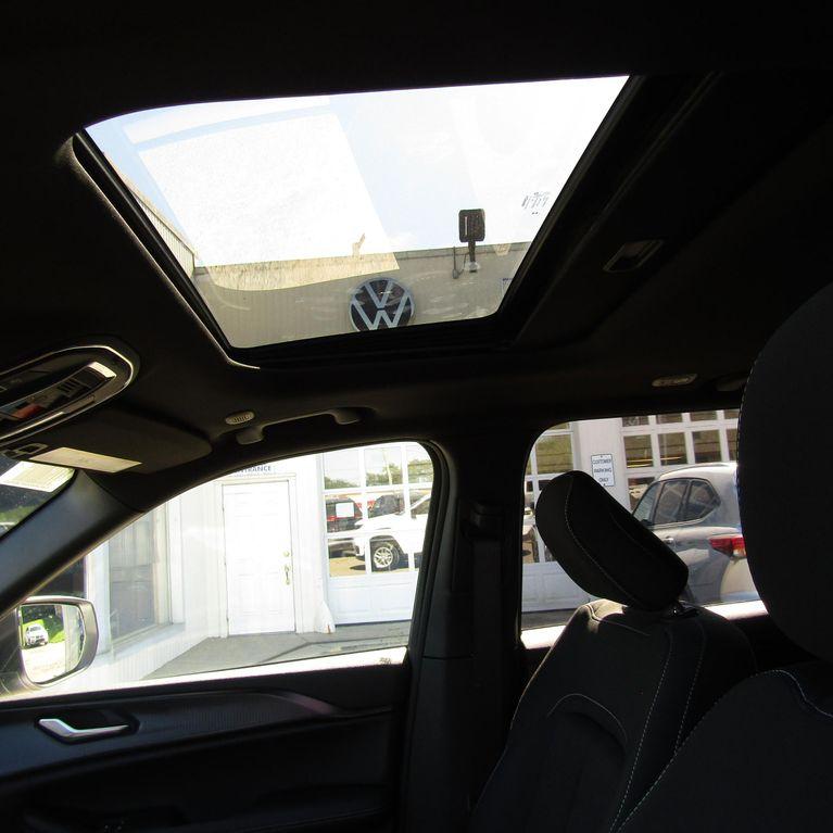 new 2025 Jeep Grand Cherokee car, priced at $32,879