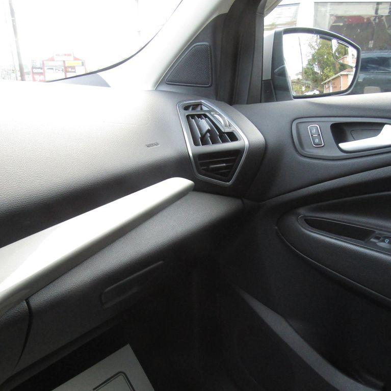 used 2013 Ford Escape car, priced at $7,998