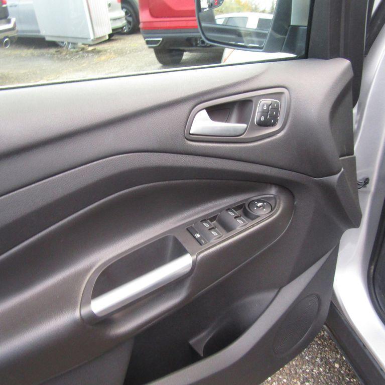 used 2013 Ford Escape car, priced at $7,998