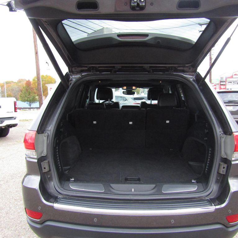 used 2018 Jeep Grand Cherokee car, priced at $19,990