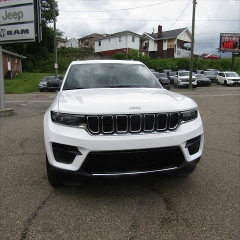 new 2025 Jeep Grand Cherokee car, priced at $32,130
