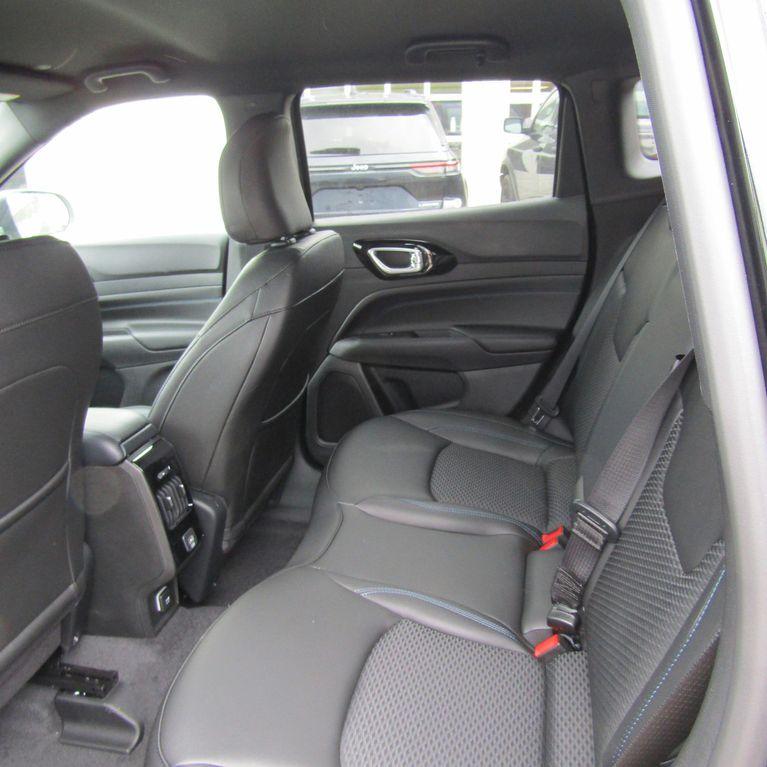 used 2018 Jeep Cherokee car, priced at $14,996
