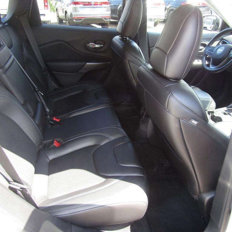 used 2019 Jeep Cherokee car, priced at $18,975