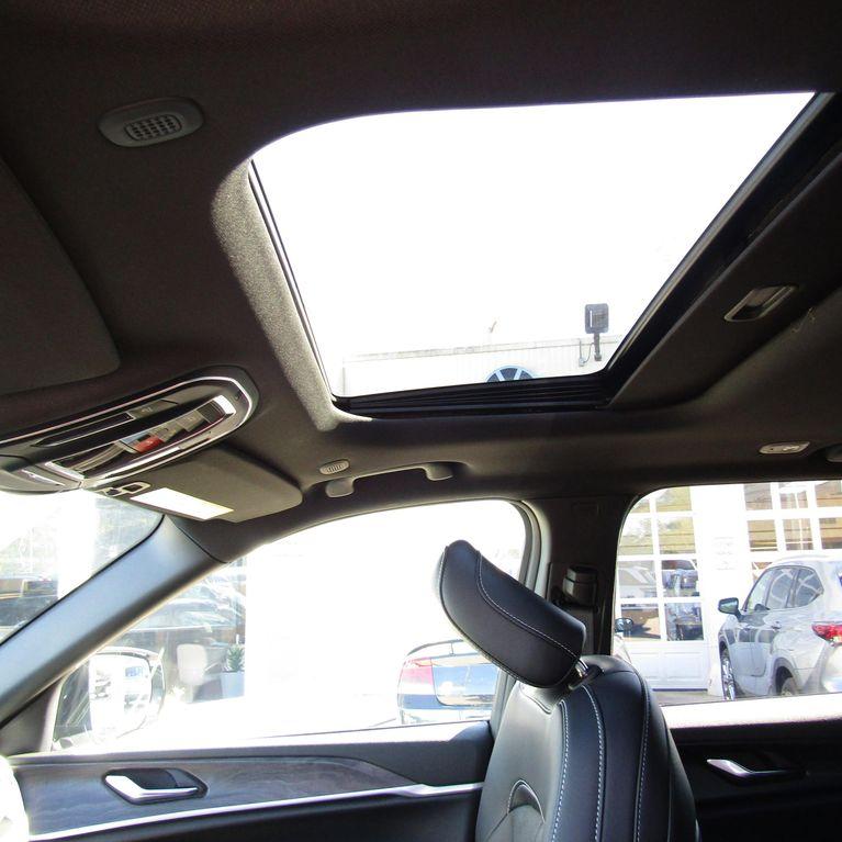 new 2025 Jeep Grand Cherokee car, priced at $36,813