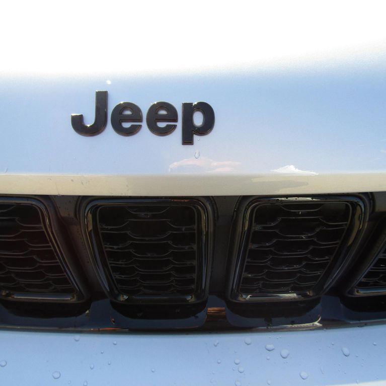 new 2025 Jeep Grand Cherokee car, priced at $36,813