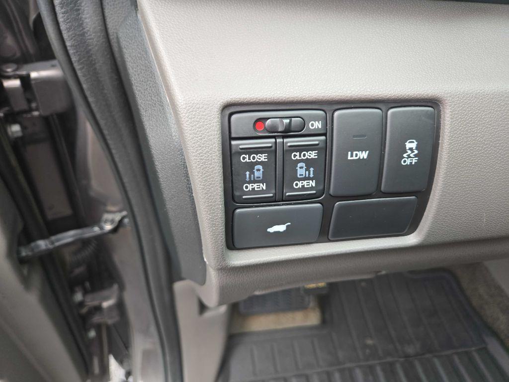 used 2016 Honda Odyssey car, priced at $11,795