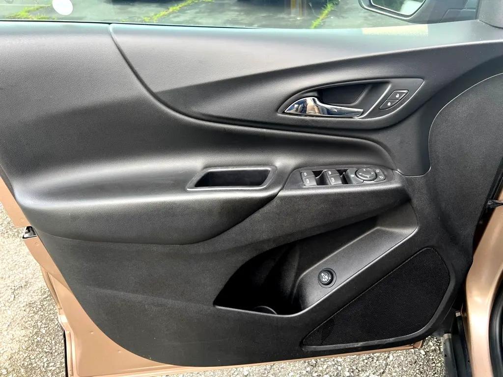 used 2019 Chevrolet Equinox car, priced at $9,995