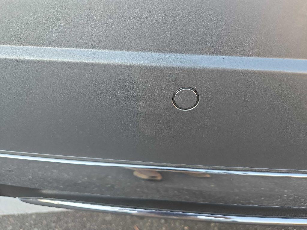 used 2015 Mercedes-Benz GL-Class car, priced at $12,299