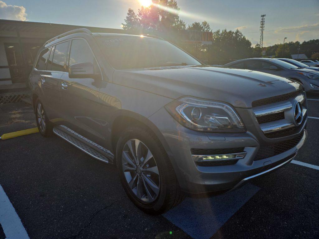 used 2015 Mercedes-Benz GL-Class car, priced at $12,299
