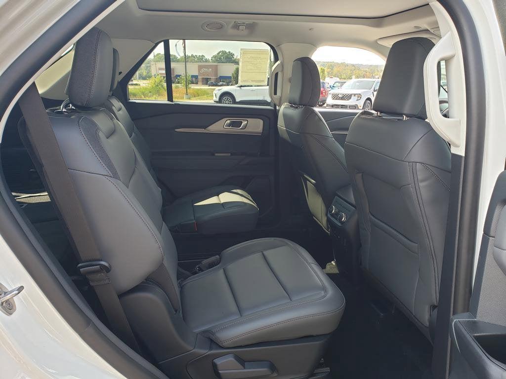 new 2025 Ford Explorer car, priced at $46,810