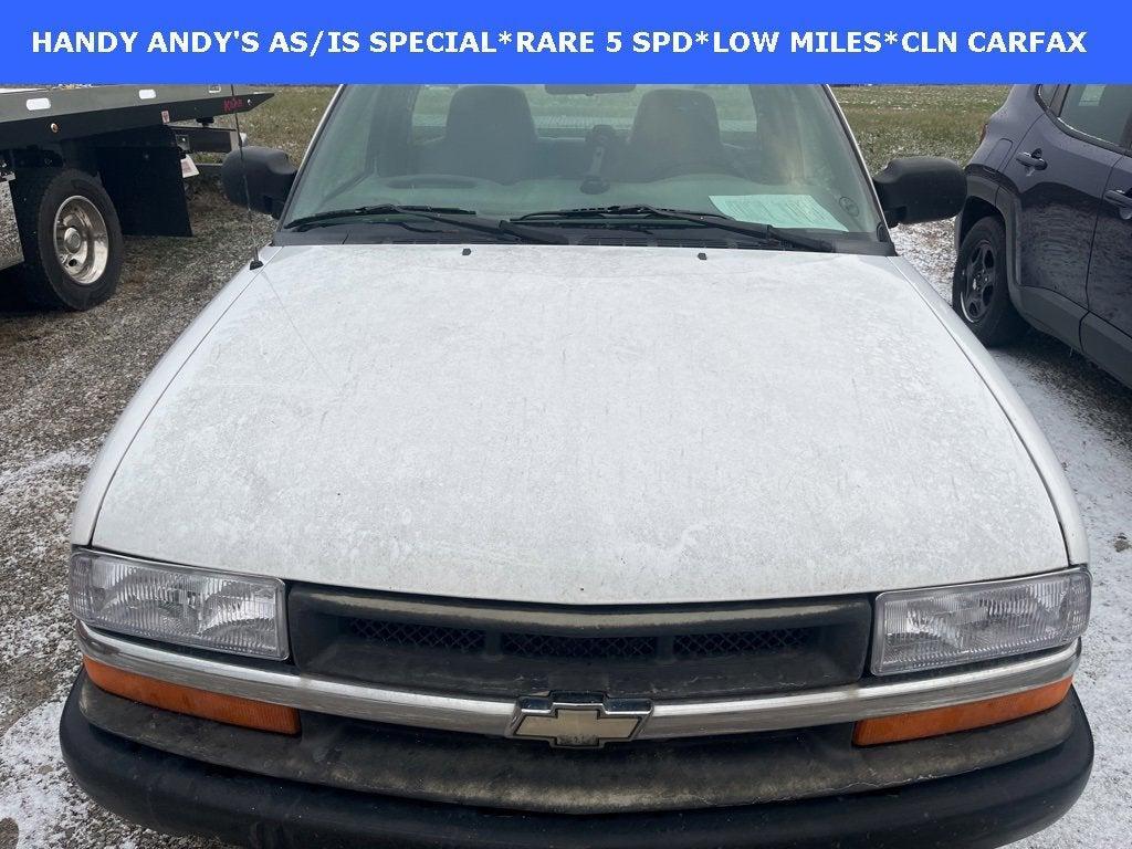 used 2002 Chevrolet S-10 car, priced at $3,994