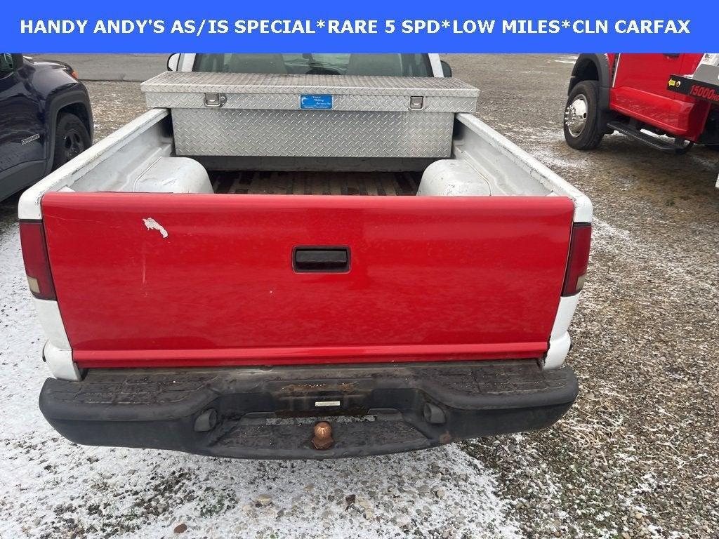 used 2002 Chevrolet S-10 car, priced at $3,994