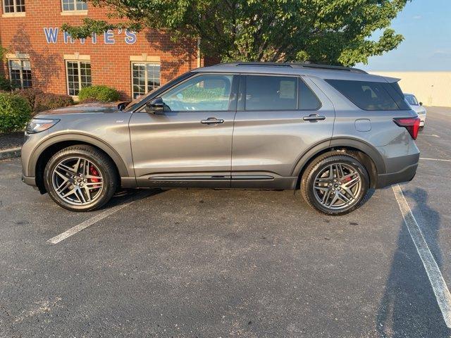 new 2025 Ford Explorer car, priced at $51,018