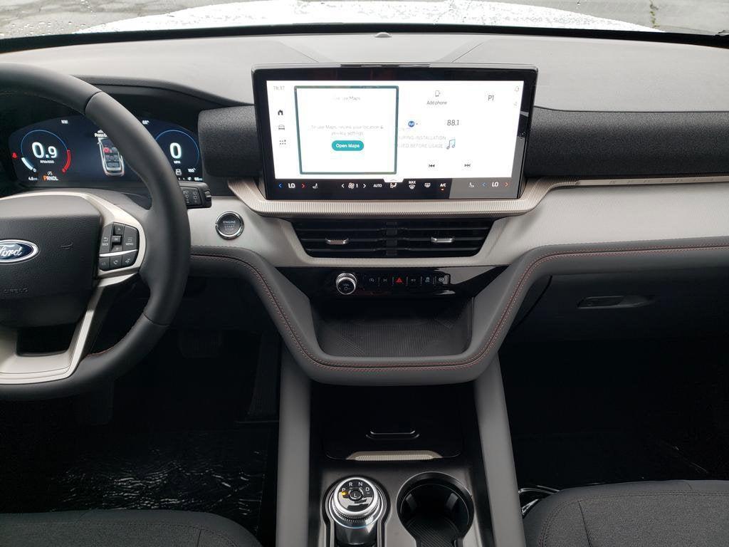 new 2025 Ford Explorer car, priced at $41,300