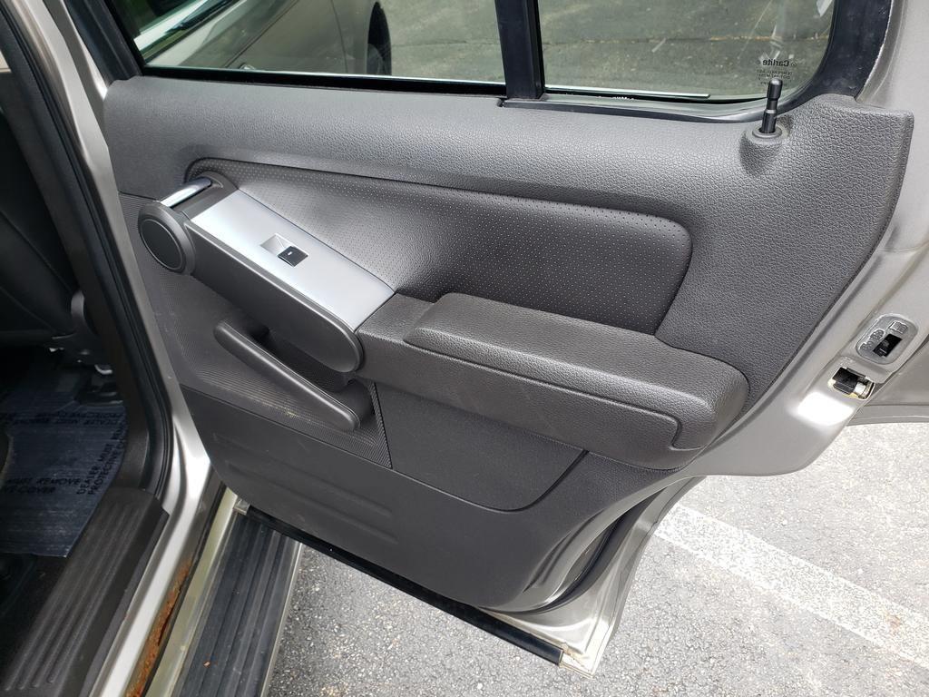 used 2008 Mercury Mountaineer car, priced at $5,500
