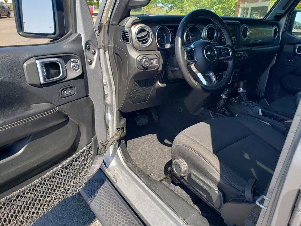 used 2018 Jeep Wrangler Unlimited car, priced at $21,692