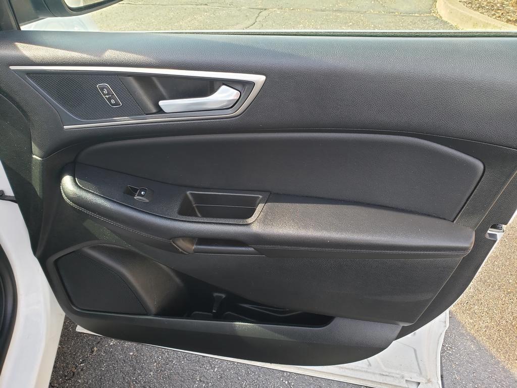 used 2022 Ford Edge car, priced at $23,079