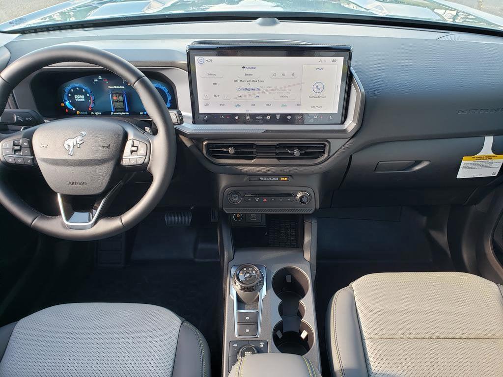 new 2025 Ford Bronco Sport car, priced at $44,000