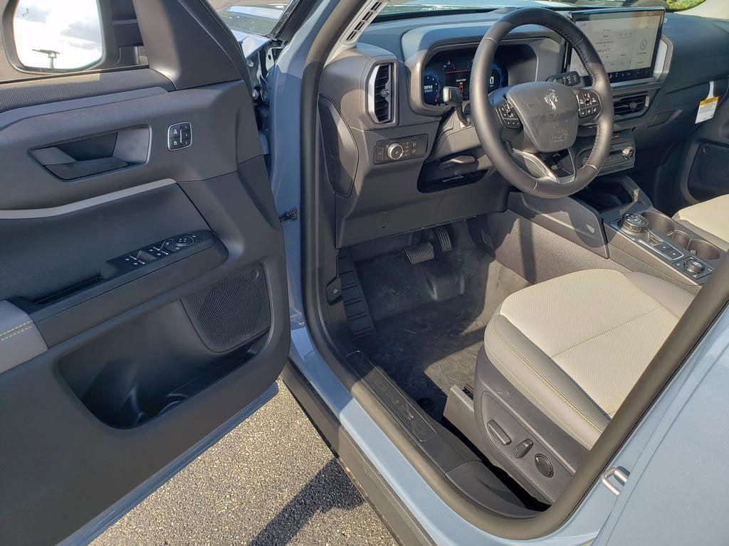 new 2025 Ford Bronco Sport car, priced at $44,000