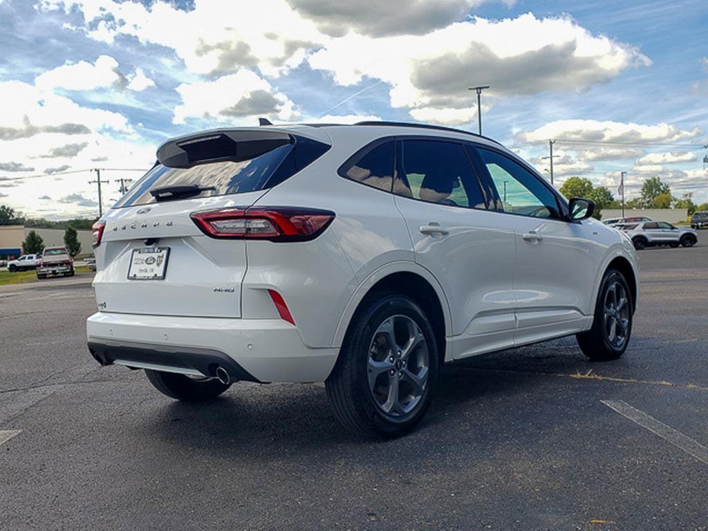 used 2023 Ford Escape car, priced at $24,949