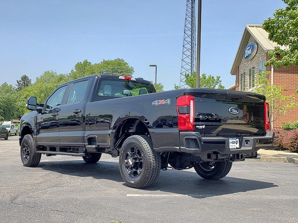 new 2025 Ford F-350 car, priced at $60,475
