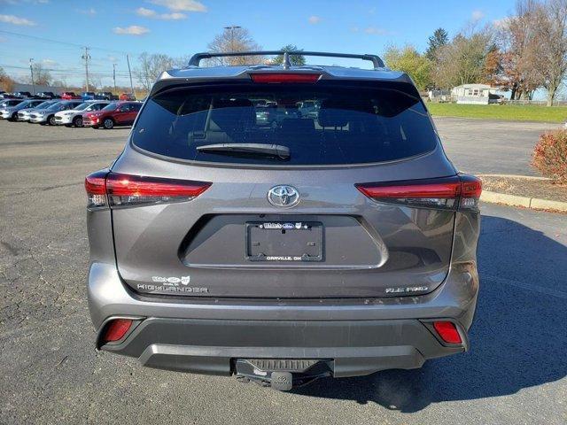 used 2021 Toyota Highlander car, priced at $34,888